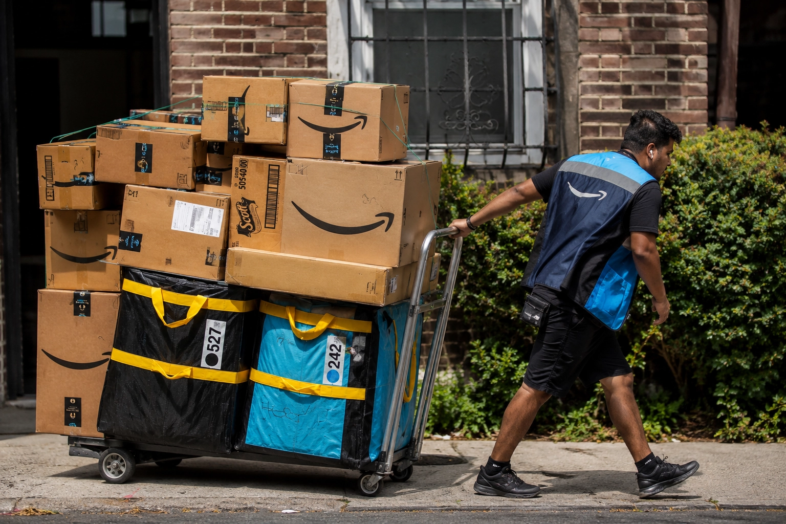 Amazon Prime Day Becomes Key Test of US Consumer Spending Pressure